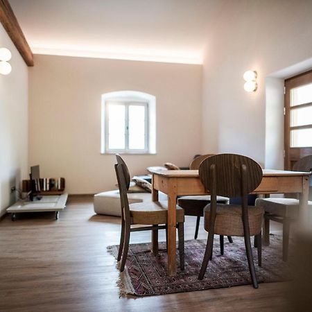 Weingut Kornell - Schafferhaus Cosmas Und Zeder Apartment Terlano Exterior photo